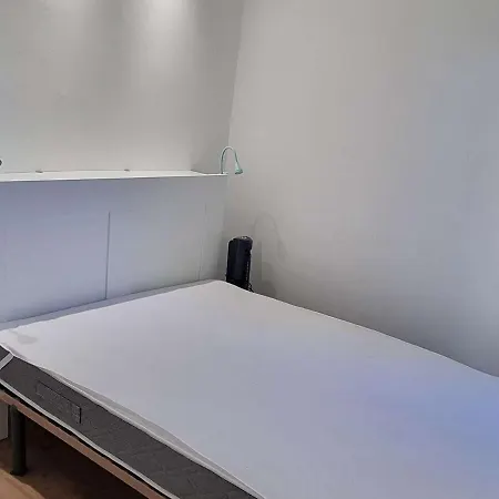T3 Rénové, Jardin Privatif, à Pied, Clim, Parking, 4 Pers. - Fr-1-607-153