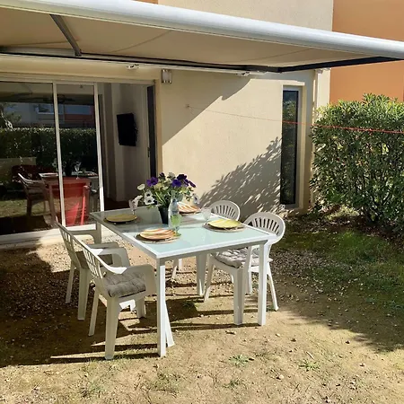 T3 Rénové, Jardin Privatif, à Pied, Clim, Parking, 4 Pers. - Fr-1-607-153